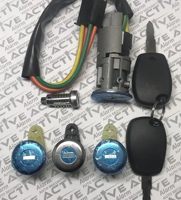 مجموعه کامل سوئیچ و قفل فابریک خودرو تندر L90